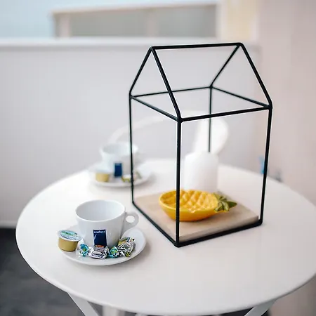 Exit شقة كافالا